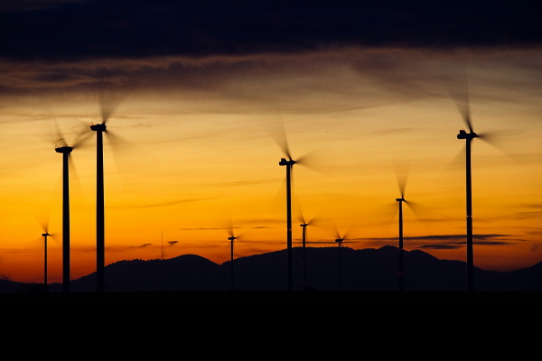 Wind farms in Mexico: construction under EPC-contract and project cost