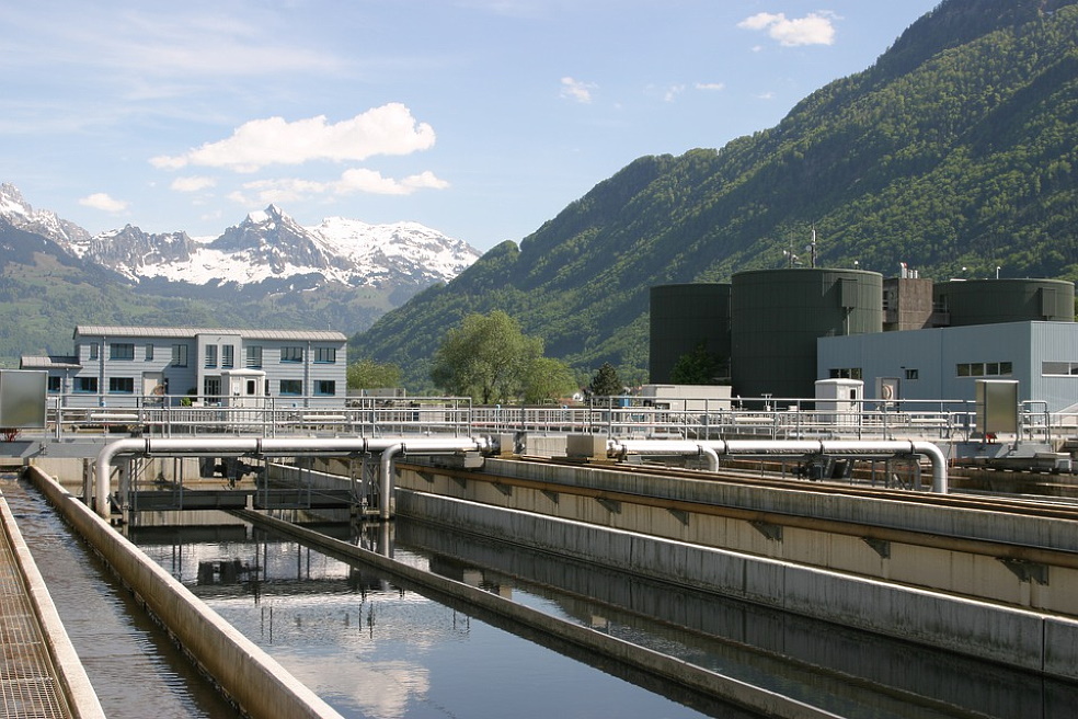 Investment in water and wastewater treatment plants: project financing