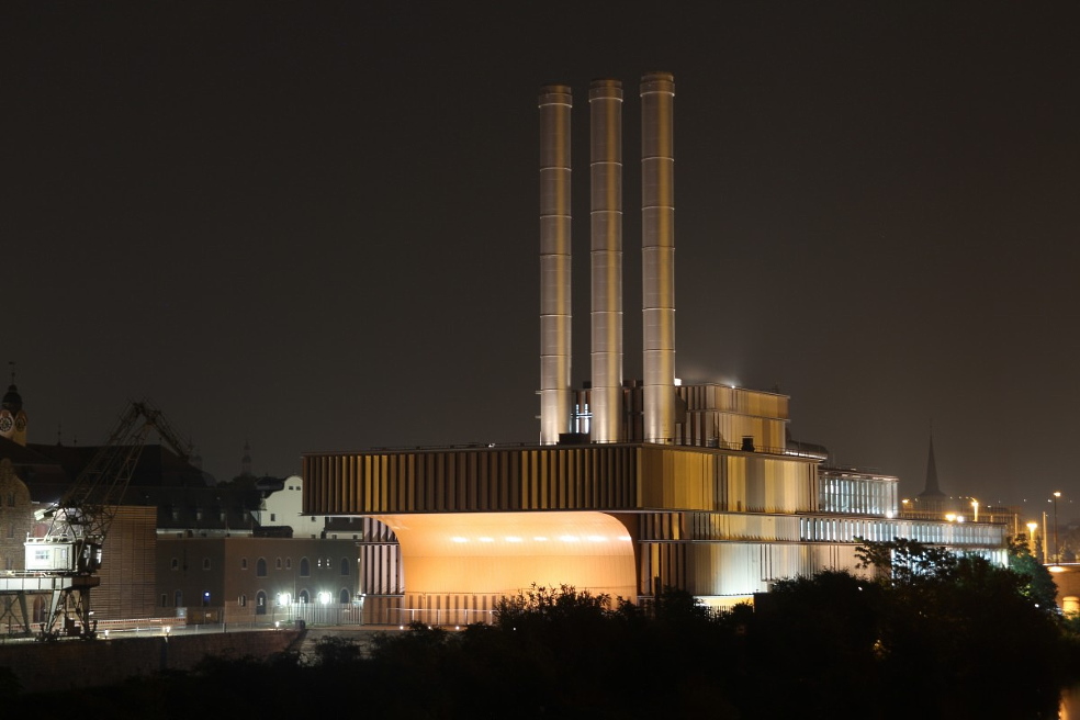 Typically, waste incineration plants are built within city limits and produce both electricity for supply to the national grid and heat for local consumers