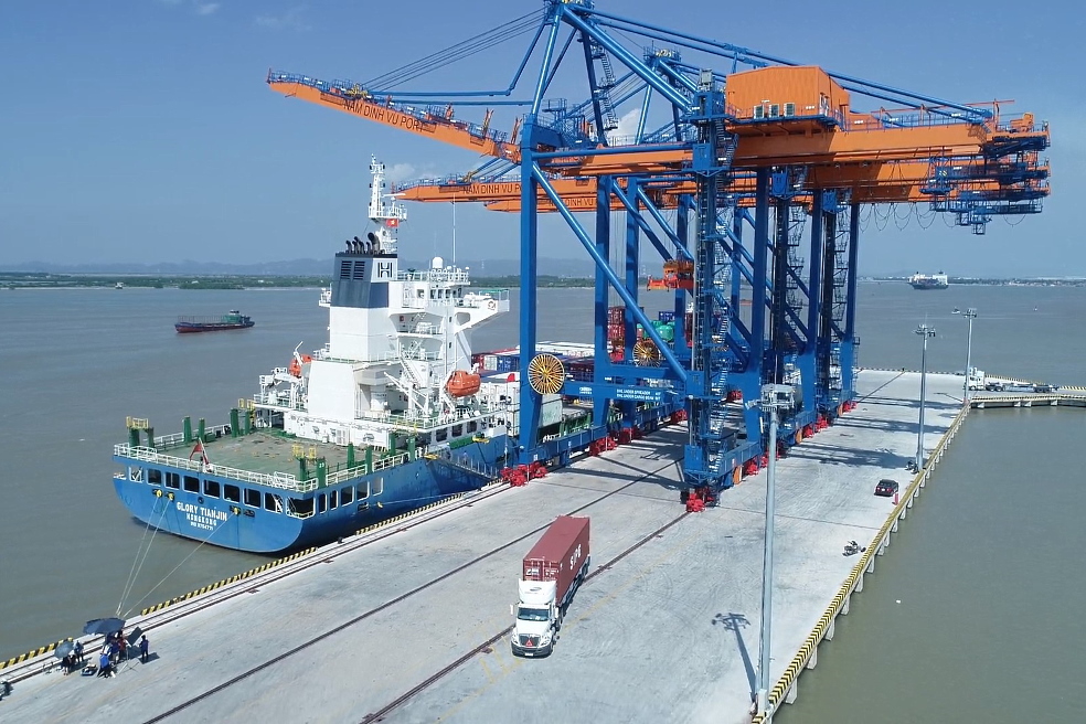 Project finance in the construction of seaports