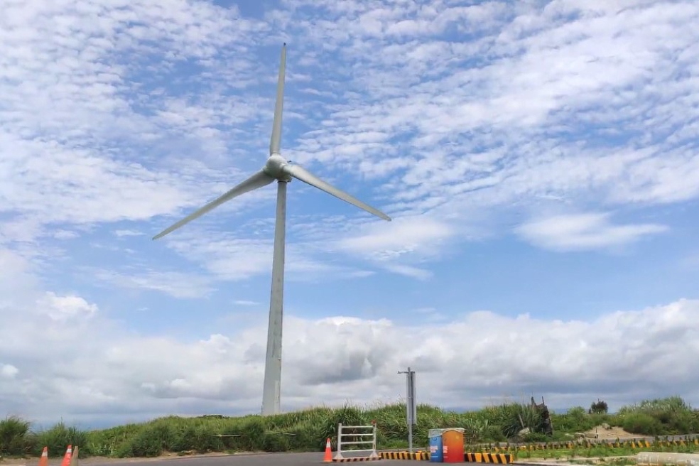 Onshore wind farm construction stages