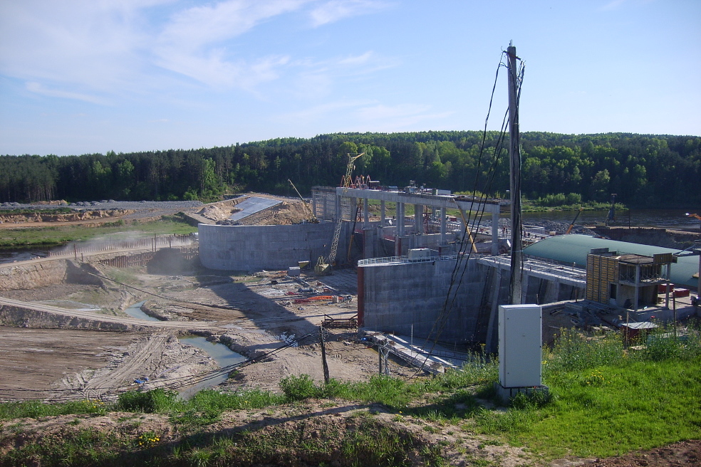 The engineering company ESFCoffers a full range of services for the design, construction and modernization of small hydropower plants under an EPC contract