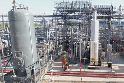 LNG regasification terminal project financing